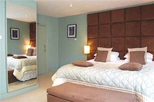 Brightonwave Bed & Breakfast 4*